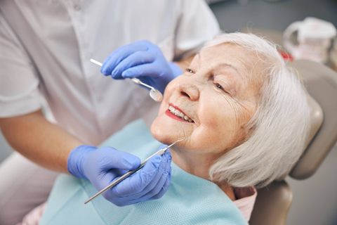 The Complete Guide to Senior Dental Implants: Key Factors to Know